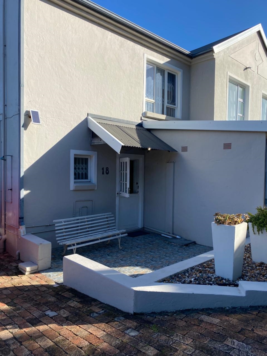 3 Bedroom Property for Sale in Seafield Eastern Cape